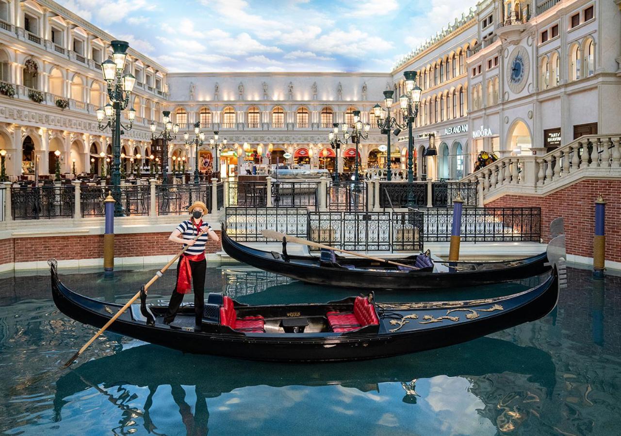 The Palazzo At The Venetian Hotel Las Vegas Exterior photo The Venetian Resort