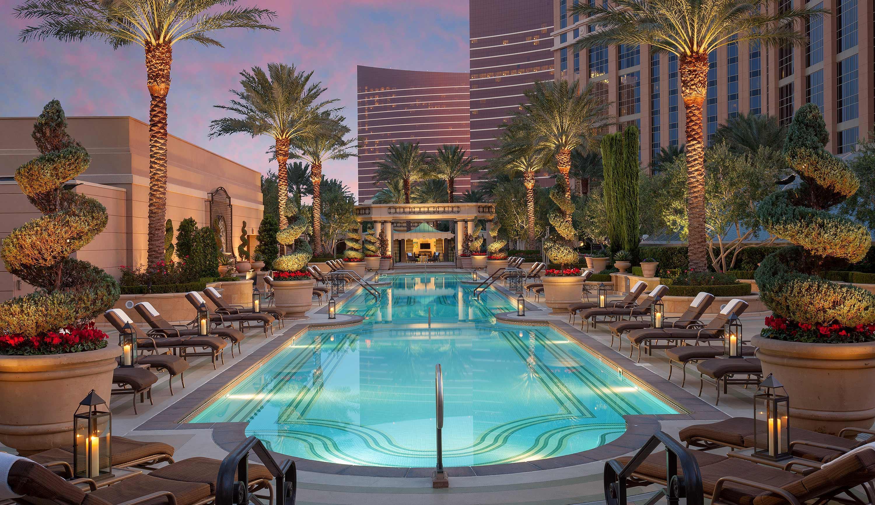 The Palazzo At The Venetian Hotel Las Vegas Exterior photo The pool at Encore