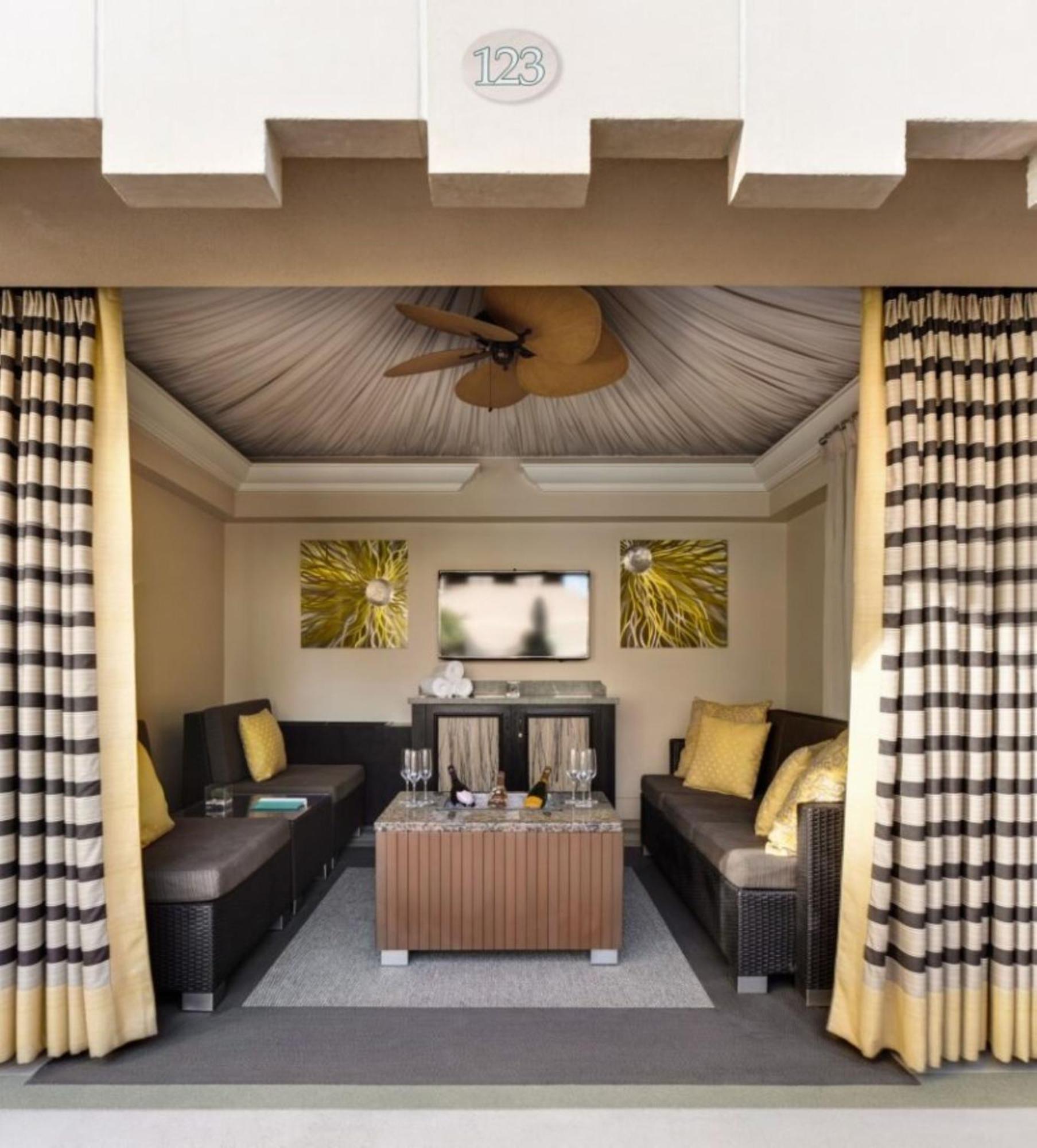 The Palazzo At The Venetian Hotel Las Vegas Exterior photo A private suite at the spa